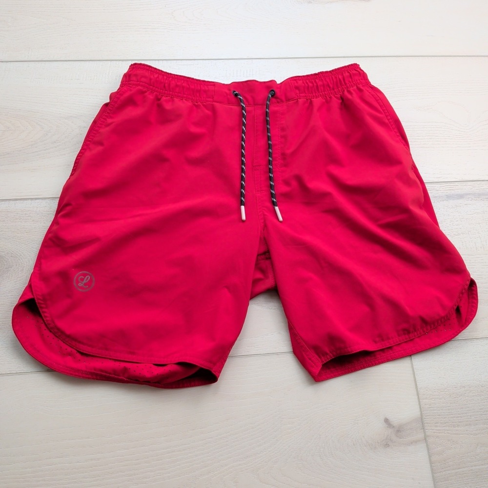 Legends Luka Shorts Mens Medium Red Lined Gym Zip Pocket Stretch‎ Performance